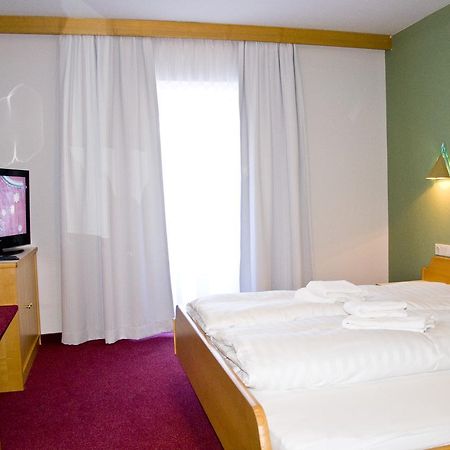 Hotel Alpenfriede Єрценс Екстер'єр фото